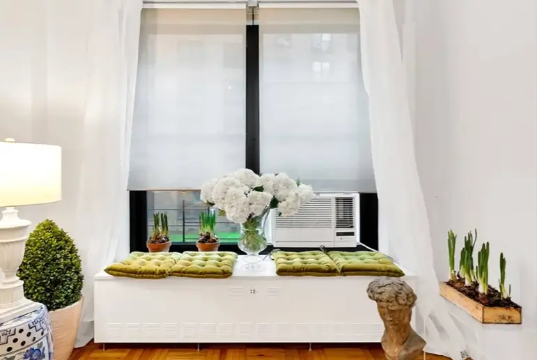 Photo of an apartment building radiator